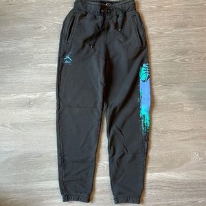 NWT Union Jordan 4 sweat pant washed black SMALL